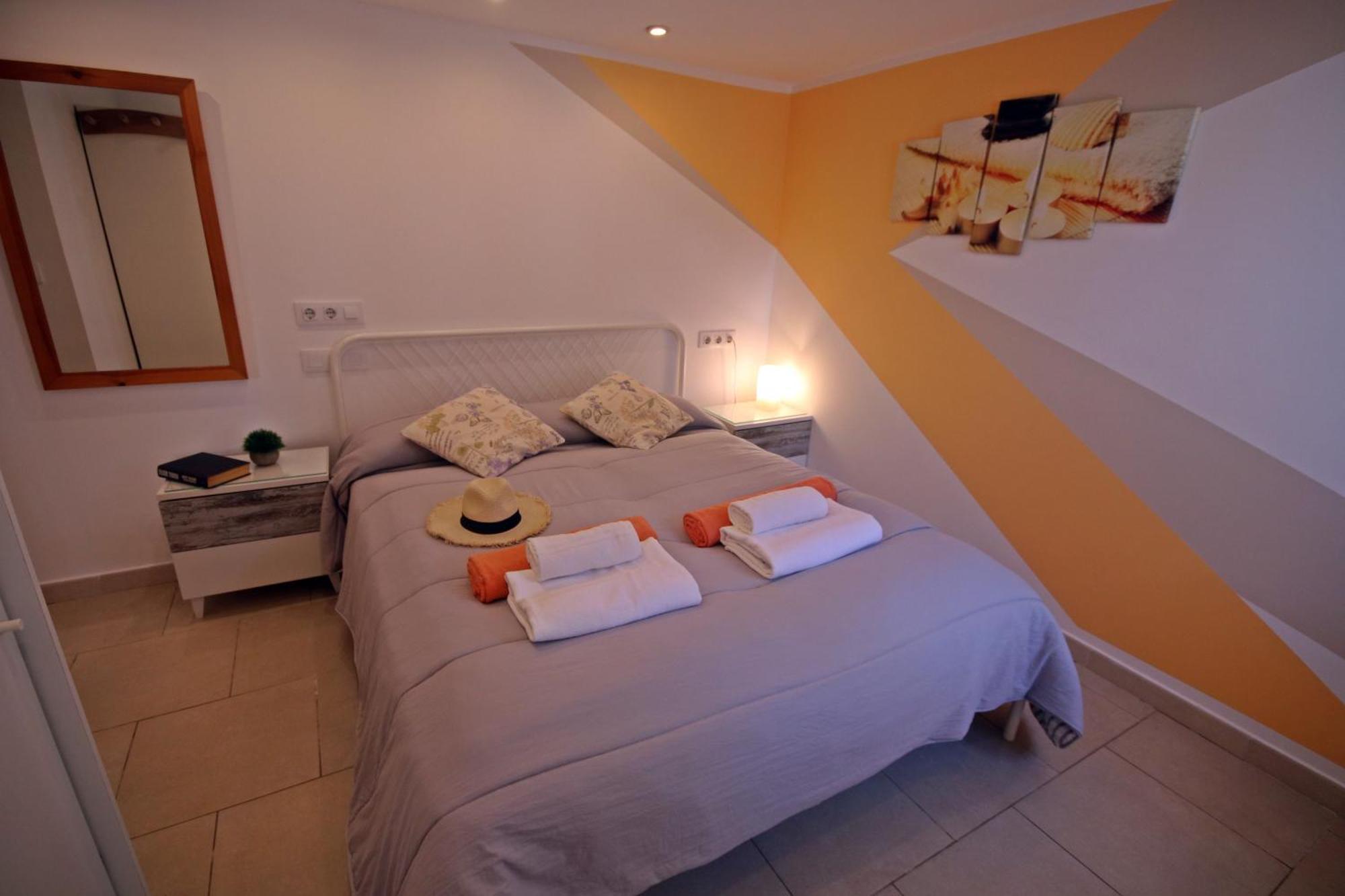 Wunderschoenes Kleines Apartment Fuer 2 Personen Mit Idylischen Blick Ins Gruene كالا غلدانا المظهر الخارجي الصورة